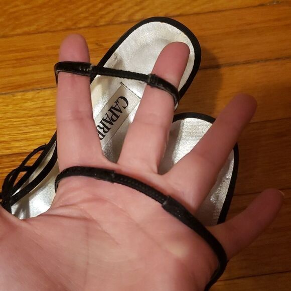 SIZE 7 Caparros scrappy black heels - Picture 5 of 5